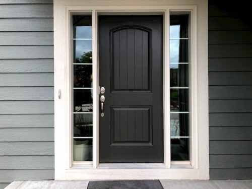 How to Decide Between a Fiberglass or Steel Door