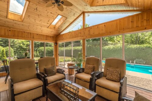 How to Clean the Screens on Your Enclosed Porch