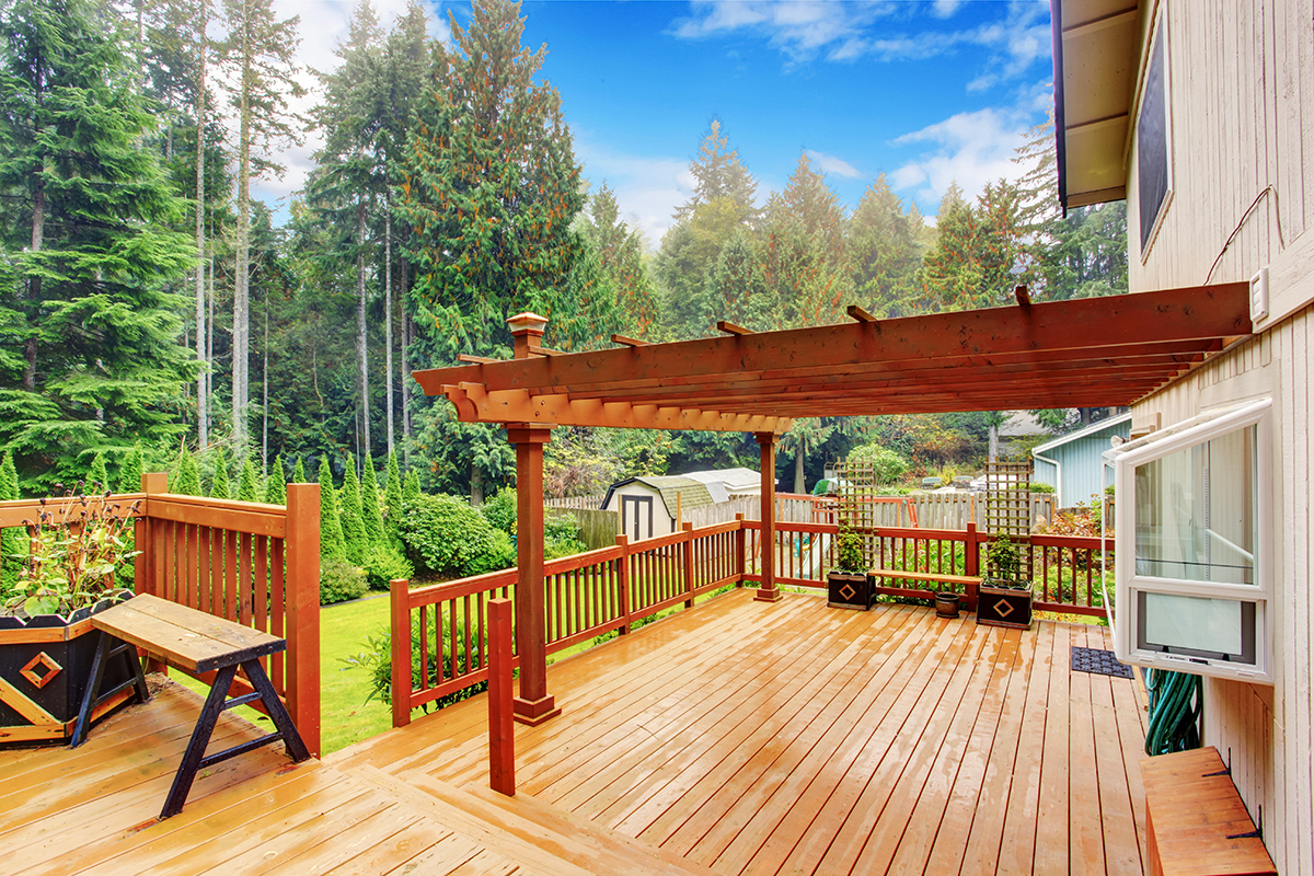 Spacious wooden deck